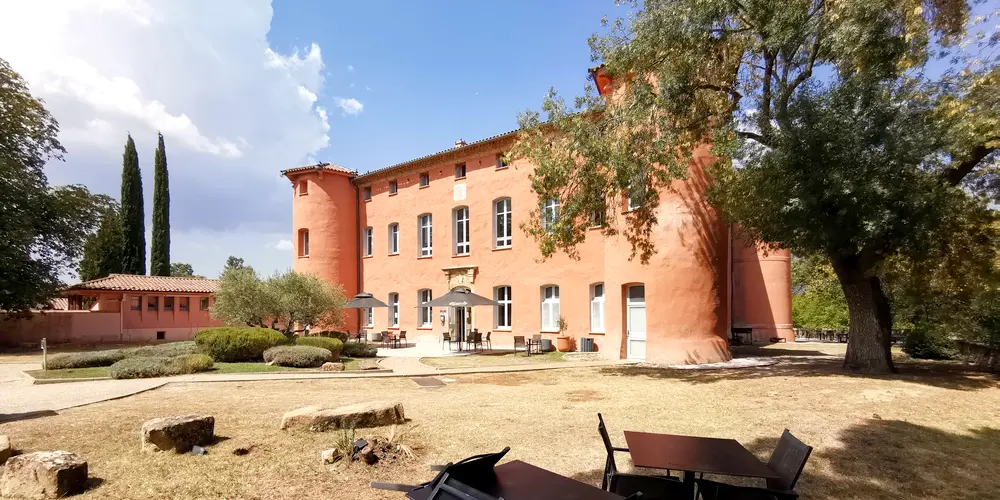 Réhabilitation du Château de l'Arc en lycée